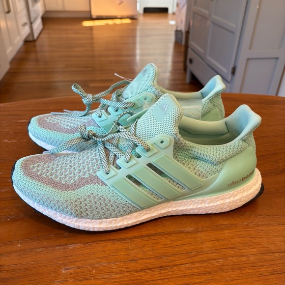 NWT!  Men’s adidas Ultraboost 2.0 LTD.  Lady Liberty!  Size 12 - Picture 1 of 6